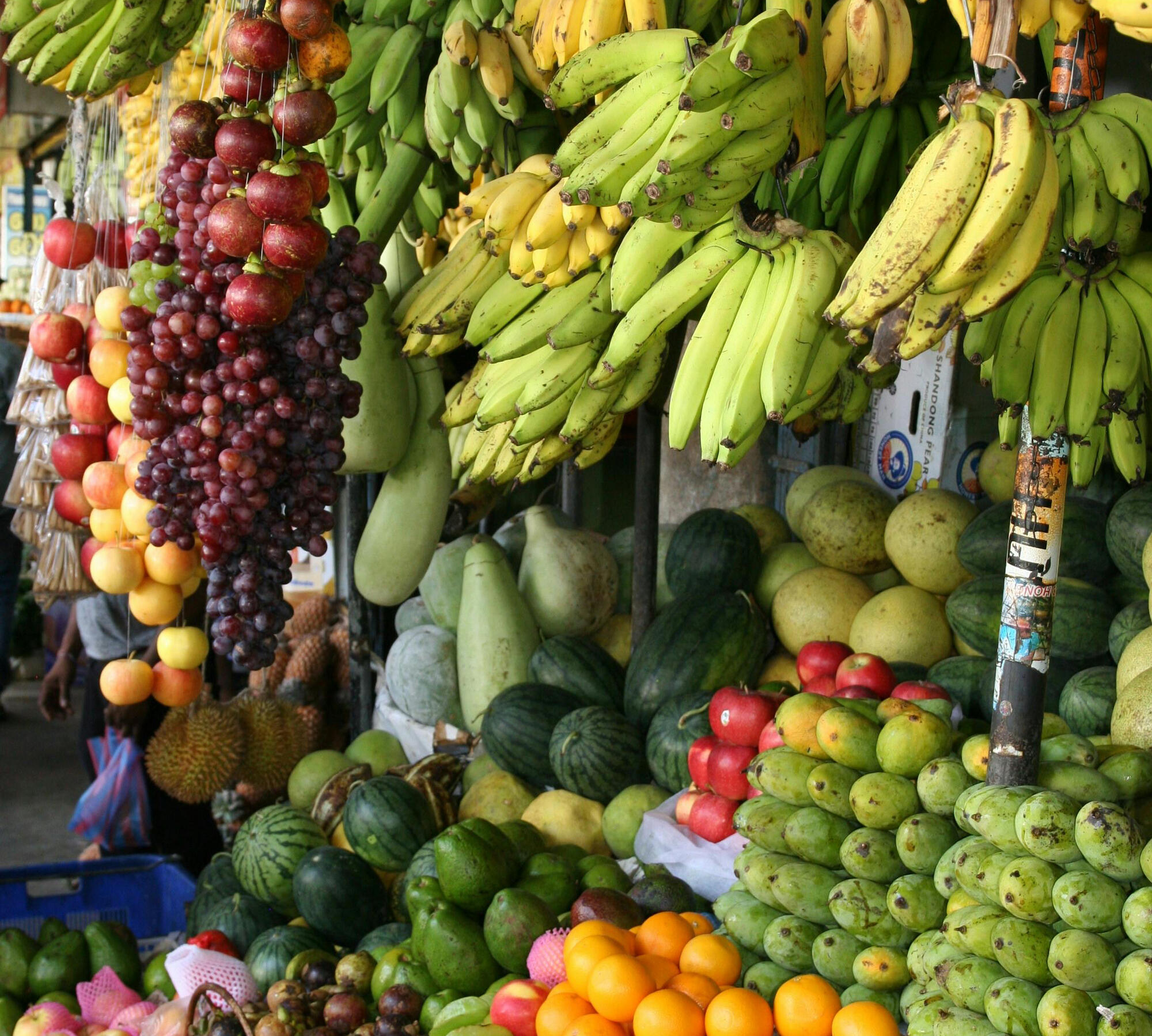 We use fresh, locally sourced fruit & vegetables for our juices!
